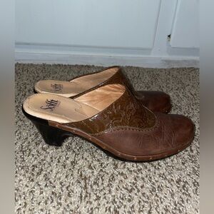Sofft Leather Tooled Western Mules Clog